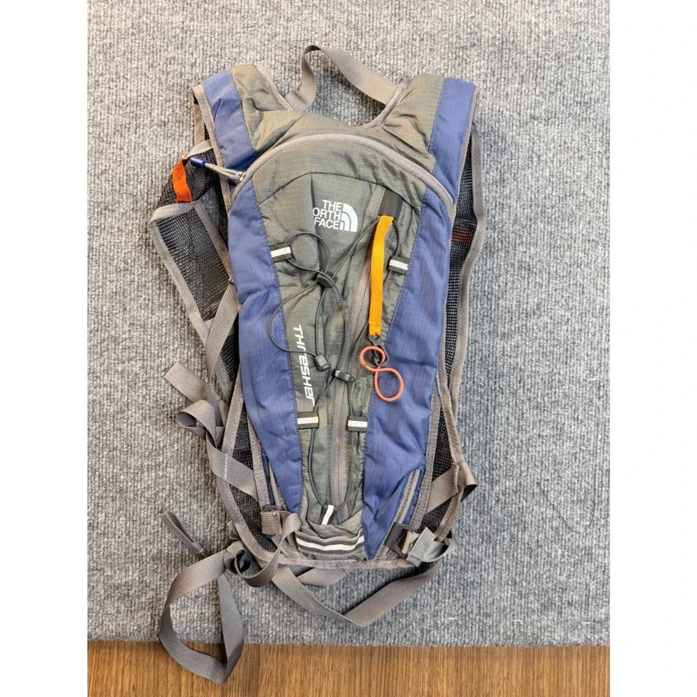 The North Face Thresher Hydration Pack Backpack Blue Grey Hiking Biking Tactical